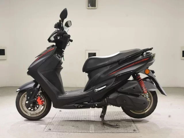 Yamaha CYGNUS 125XSR-3