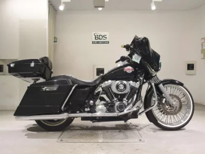 Harley-Davidson HARLEY FLHTCU1450