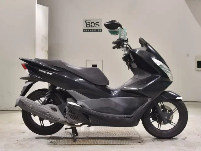 Honda PCX125-2