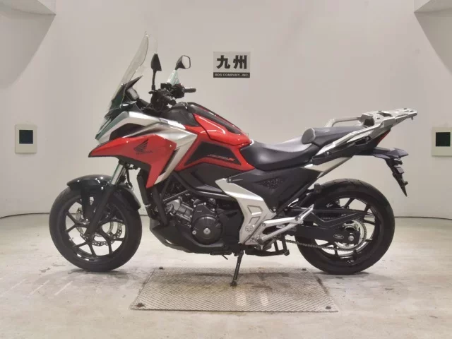 Honda NC750X-3