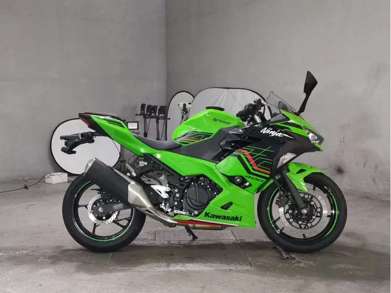 Kawasaki NINJA400