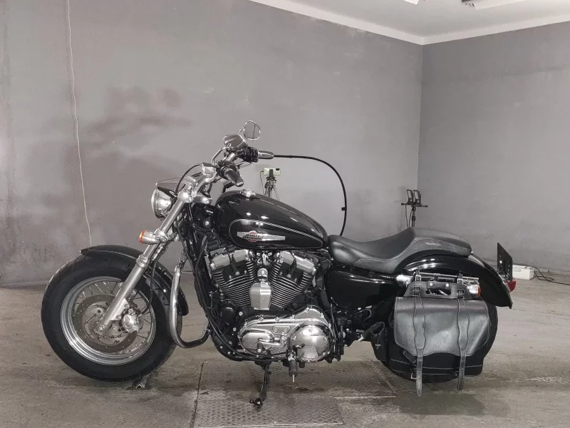 Harley-Davidson HARLEY XL1200C