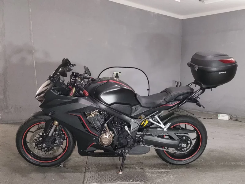 Honda CBR650R