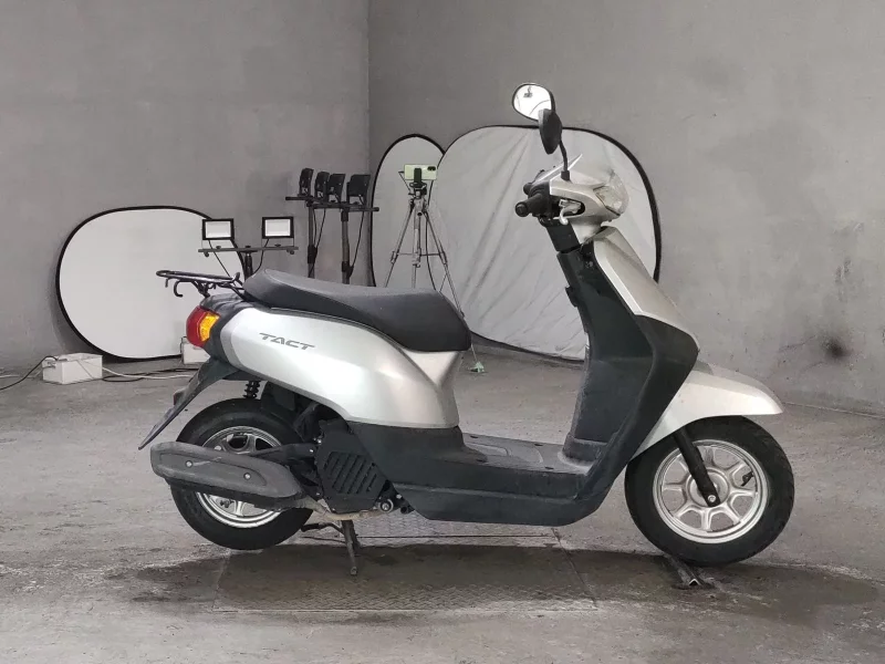Honda TACT BASIC