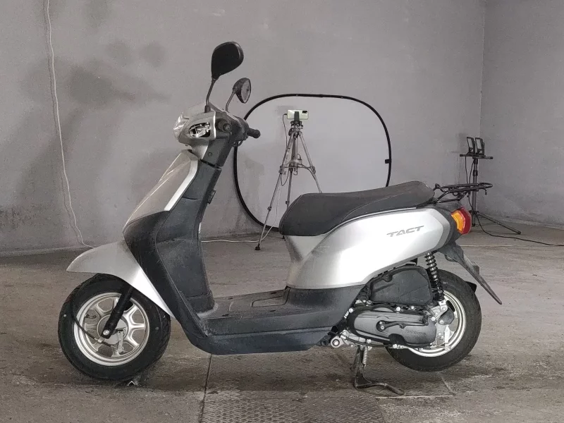 Honda TACT BASIC