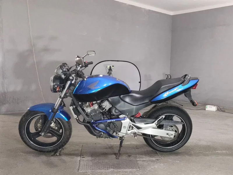 Honda HORNET250