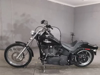 Harley-Davidson HARLEY FXSTB1580