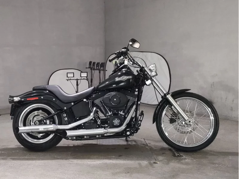 Harley-Davidson HARLEY FXSTB1580