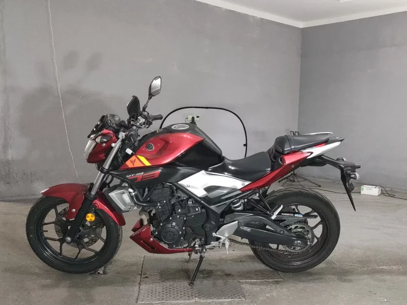 Yamaha MT-03