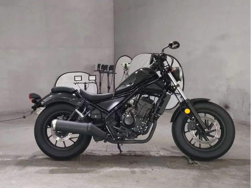 Honda REBEL