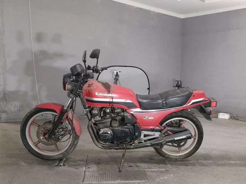 Kawasaki Z400GP