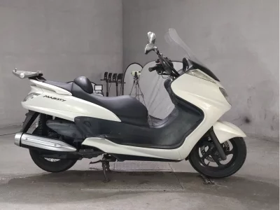 Yamaha GRAND MAJESTY250