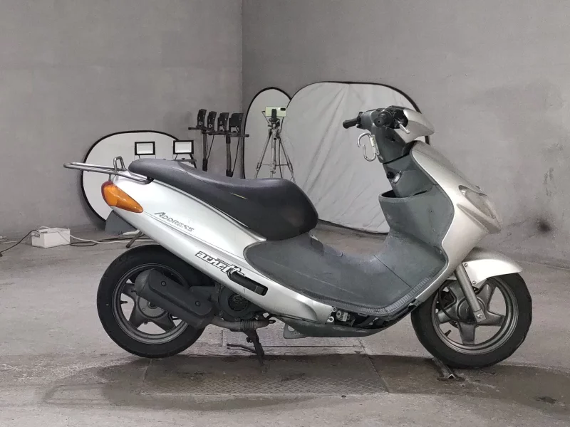 Suzuki ADDRESS V50