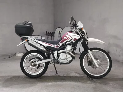 Yamaha SEROW 250