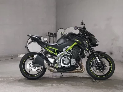 Kawasaki Z900