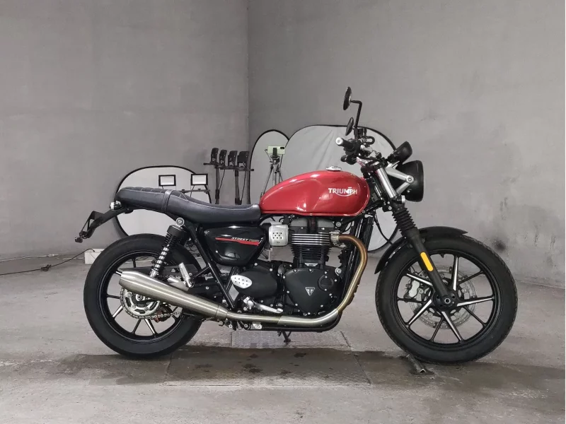 Triumph TRIUMPH STREET TWIN 900