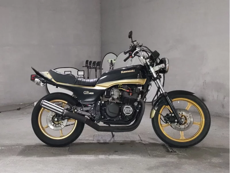 Kawasaki Z400GP