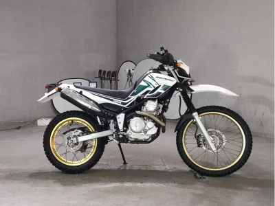 Yamaha SEROW 250