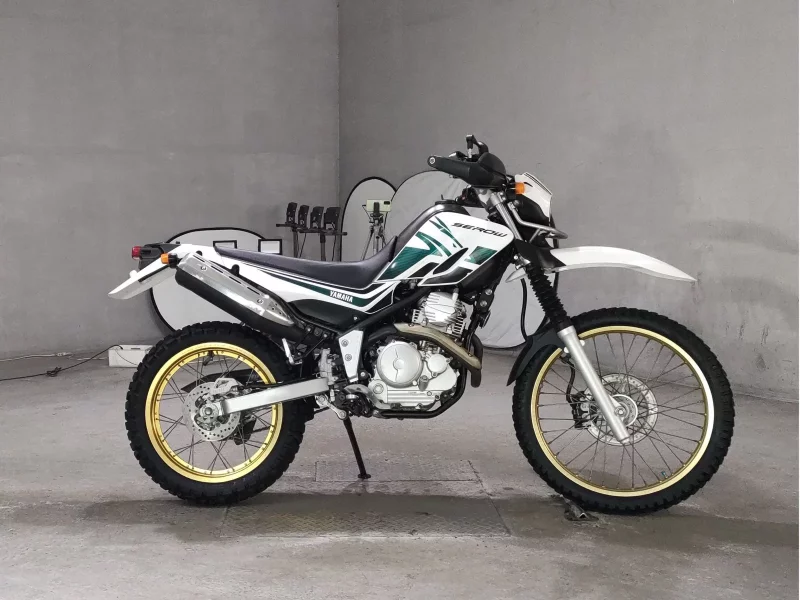 Yamaha SEROW 250