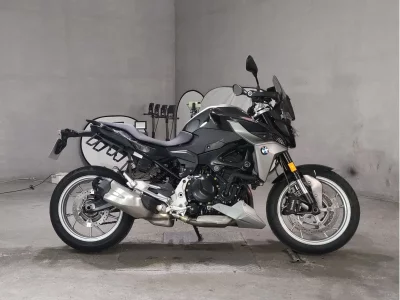 BMW BMW F900R
