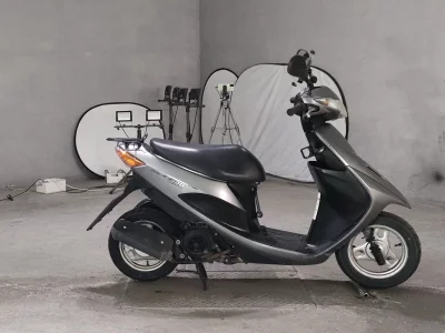 Suzuki ADDRESS V50
