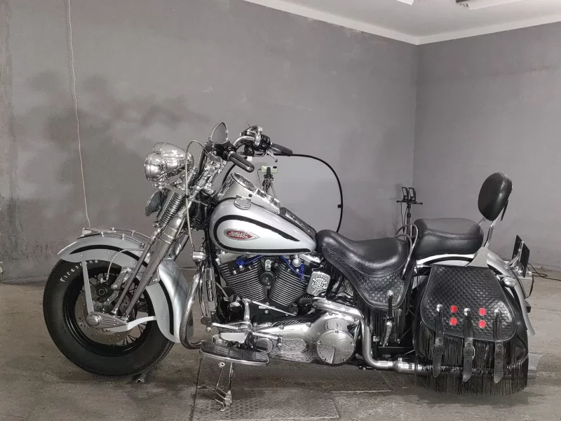 Harley-Davidson HARLEY FLSTS1340