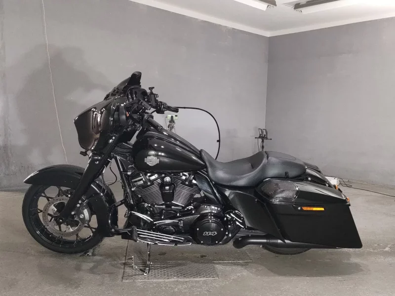 Harley-Davidson HARLEY FLHXS1870