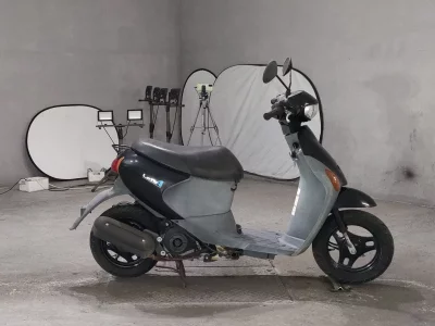 Suzuki LET S4