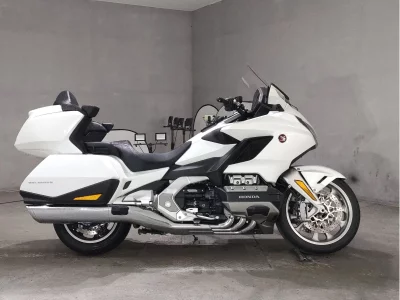 Honda GL1800 TOUR DCT