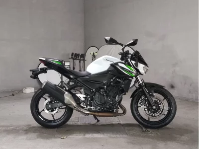 Kawasaki Z400