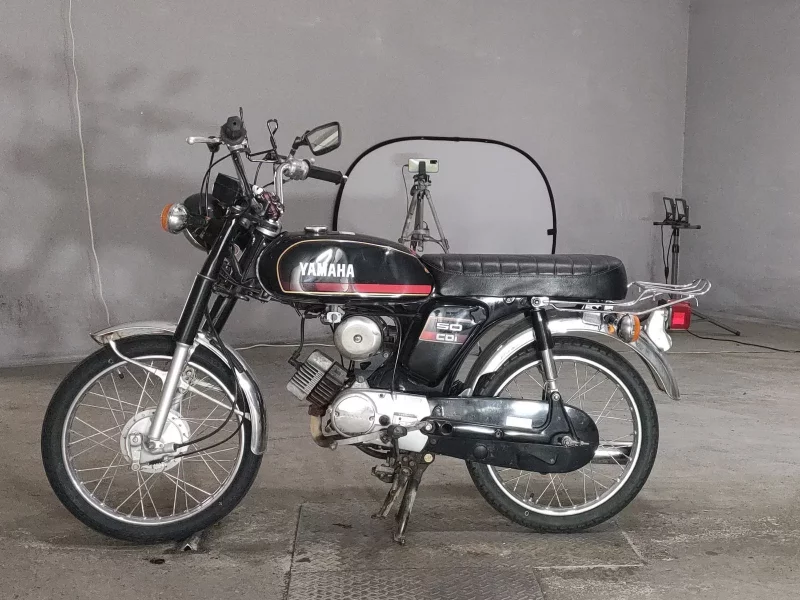 Yamaha YB50