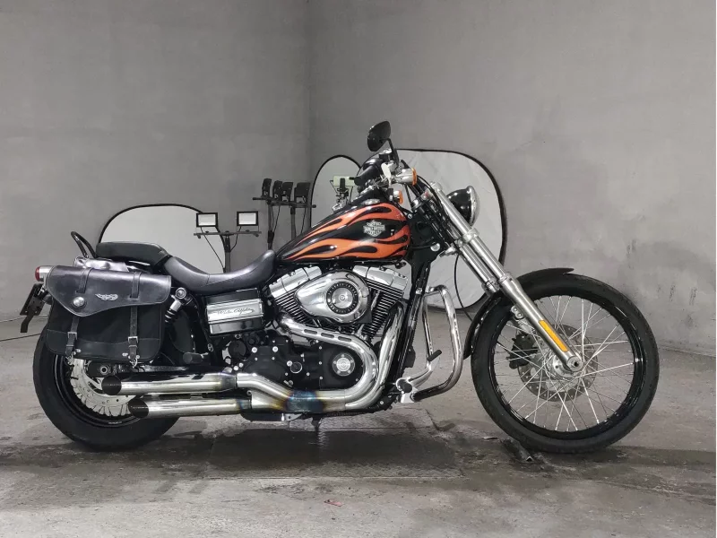 Harley-Davidson HARLEY FXDWG1580