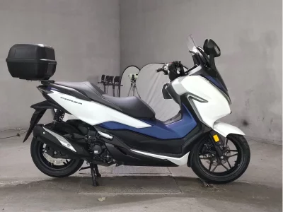 Honda FORZA