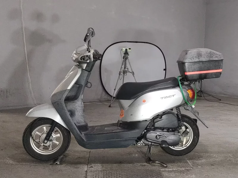 Honda TACT BASIC