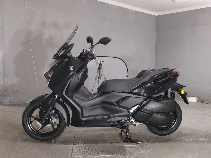 Yamaha X-MAX250