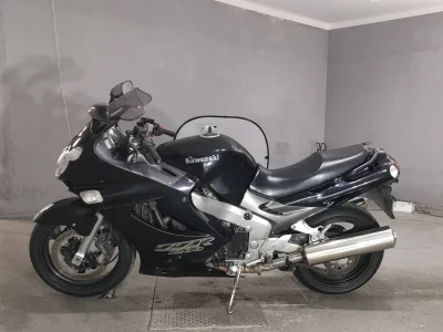 Kawasaki ZZR1200