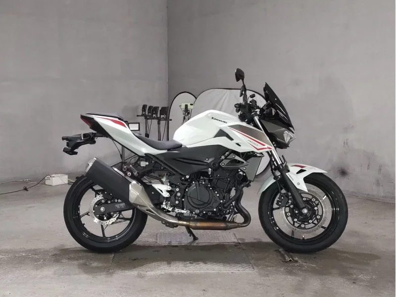 Kawasaki Z400