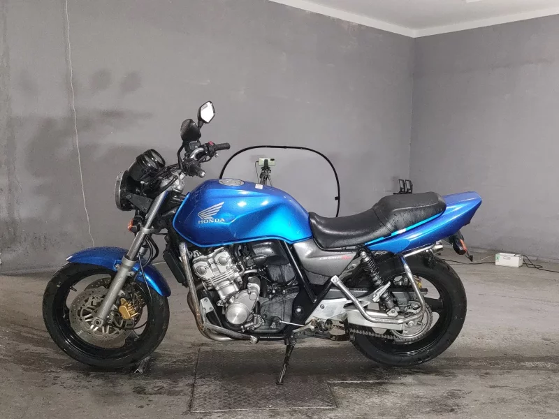 Honda CB400SF TRAINING CAR