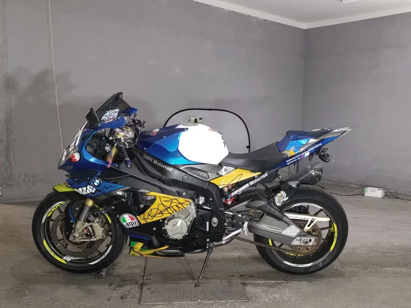 BMW BMW S1000RR