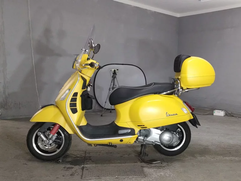 Vespa VESPA GTS SUPER TEC 300