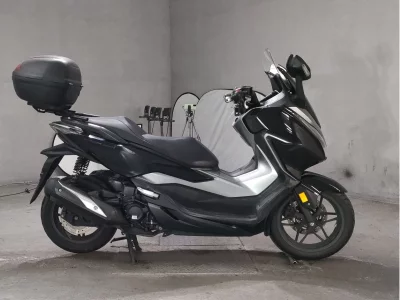 Honda FORZA
