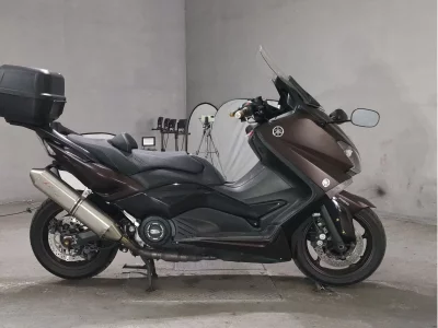 Yamaha T-MAX530