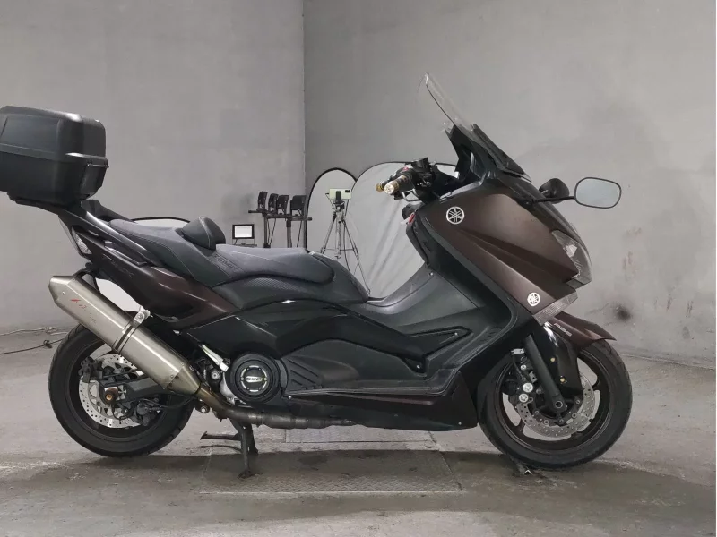 Yamaha T-MAX530