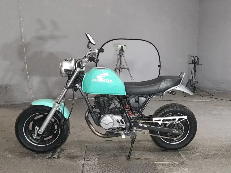 Honda APE50