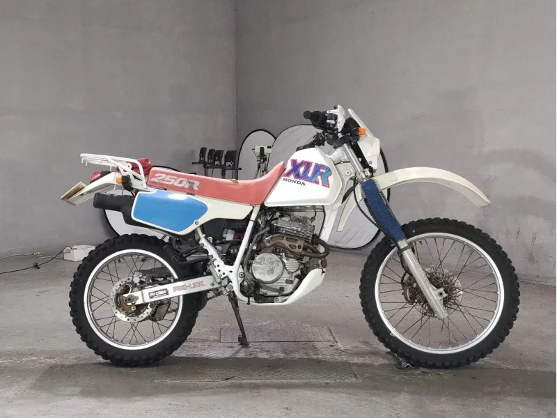 Honda XLR250R