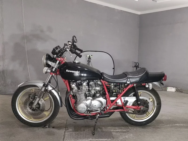 Kawasaki Z900