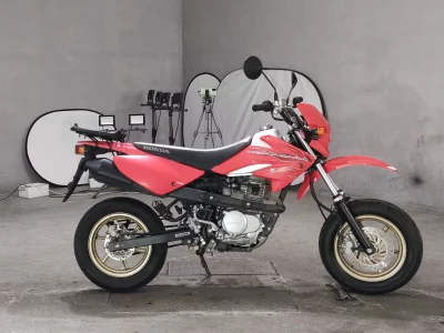 Honda XR100 MOTARD
