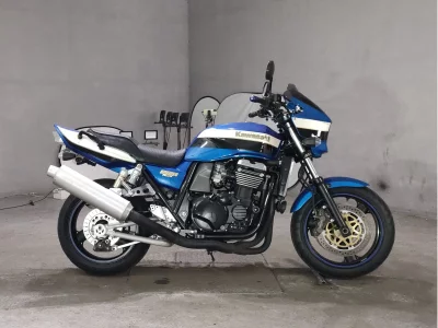 Kawasaki ZRX1100