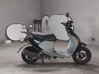 Suzuki LET S4