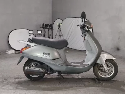 Honda LEAD 100